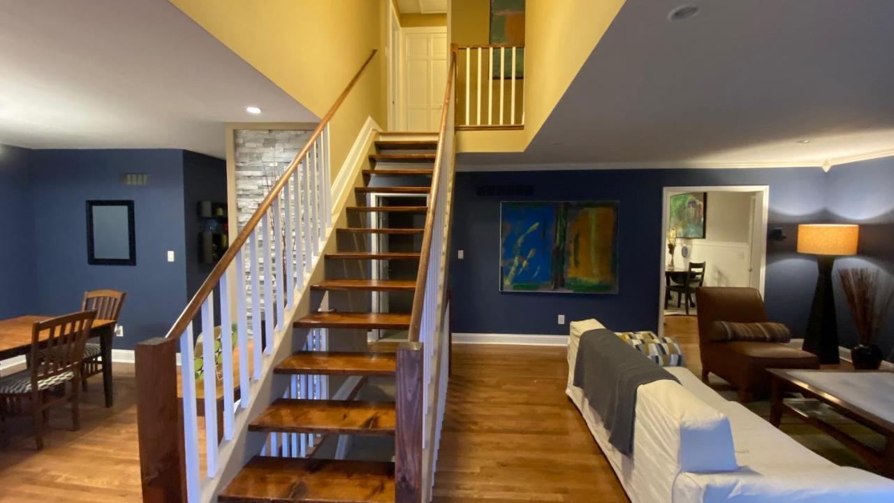 Here It Is! Cool Cape Cod-3 Br-2.5 Bath-12 Guests Olathe Exterior foto