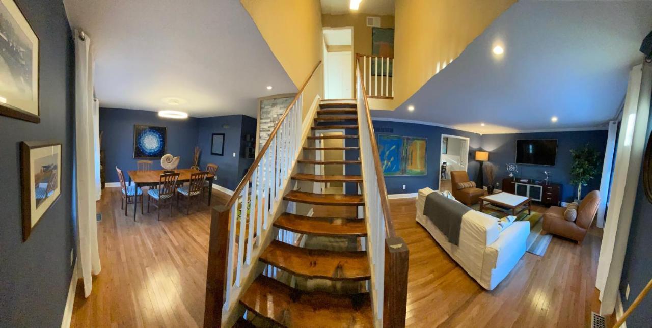 Here It Is! Cool Cape Cod-3 Br-2.5 Bath-12 Guests Olathe Exterior foto